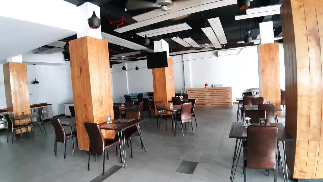 Xtra Hotel Бенгкулу Екстериор снимка