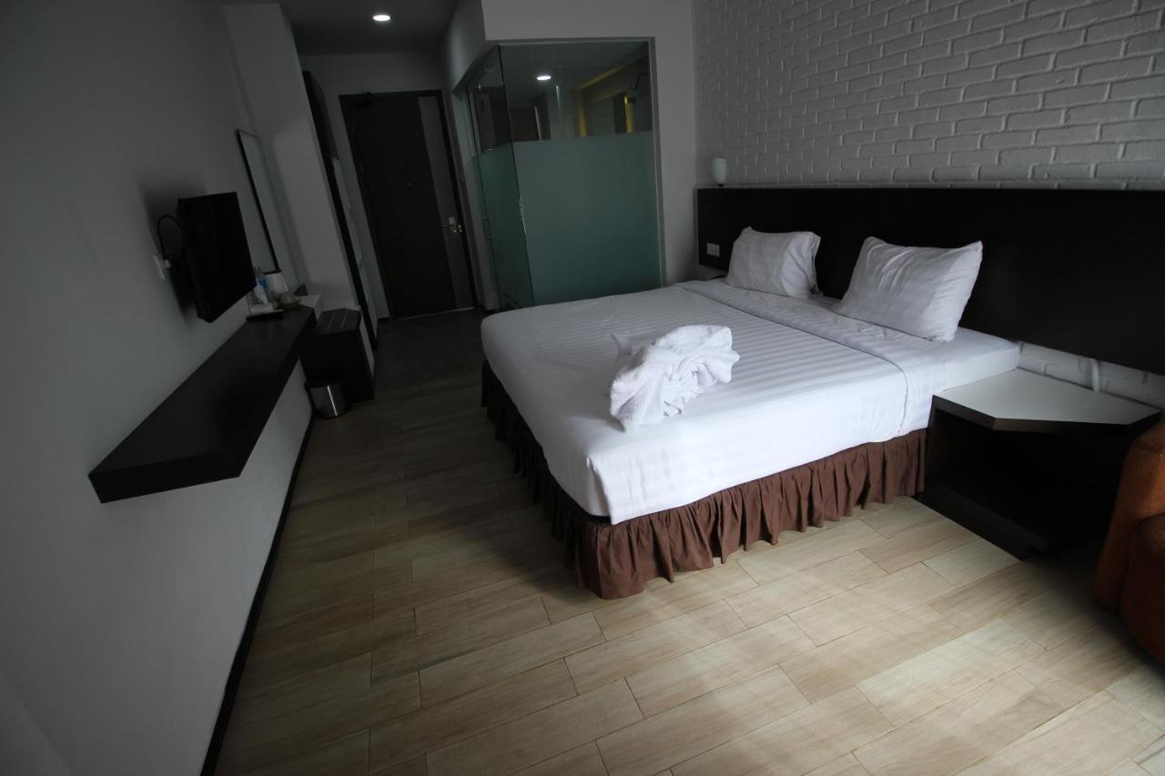 Xtra Hotel Бенгкулу Екстериор снимка